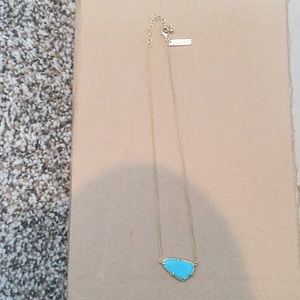 Kendra Scott necklace